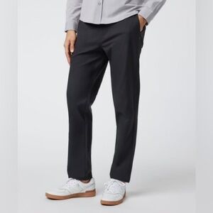 Vuori Cascade Tech Chino Pant